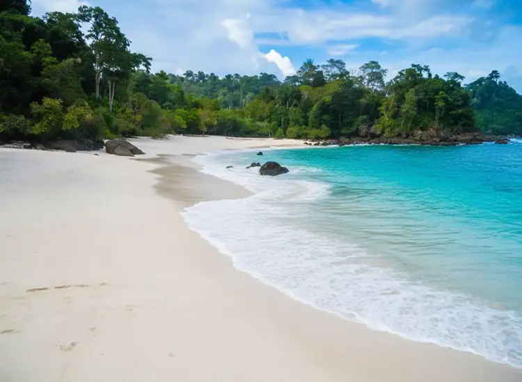 Besuch der Strände auf Sumba Kerewei, Watu Bella und Marosi