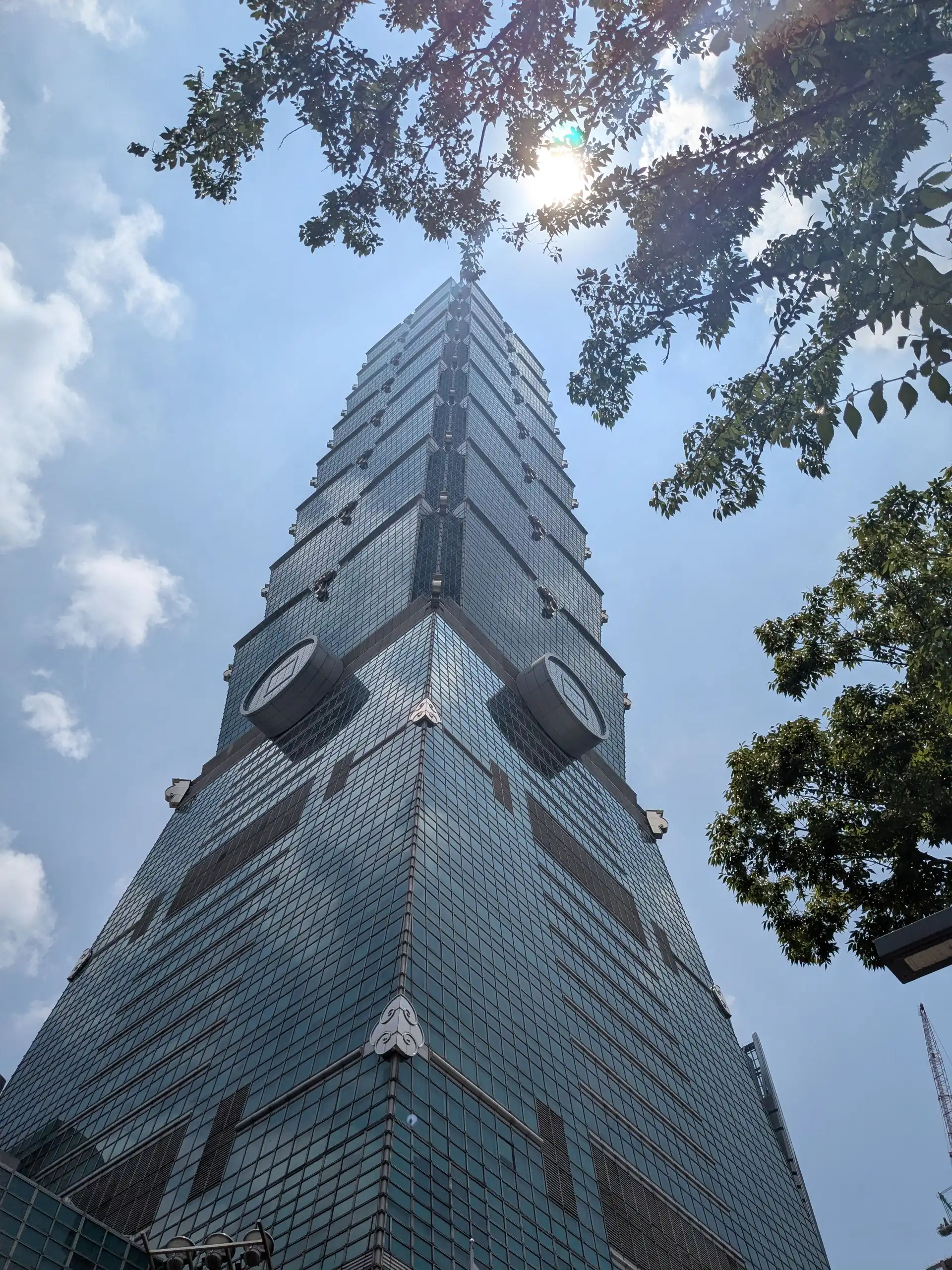 La démesure de la tour 101 de Taïpei à Taïwan