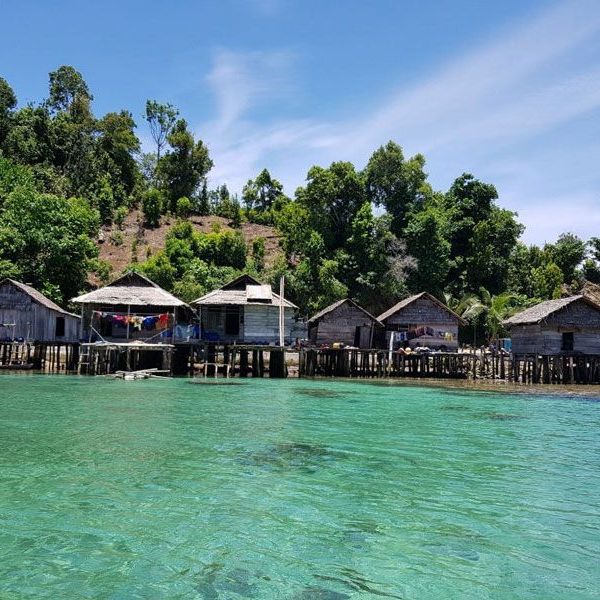 Fahrt zu den Togian Inseln auf Sulawesi in Indonesien