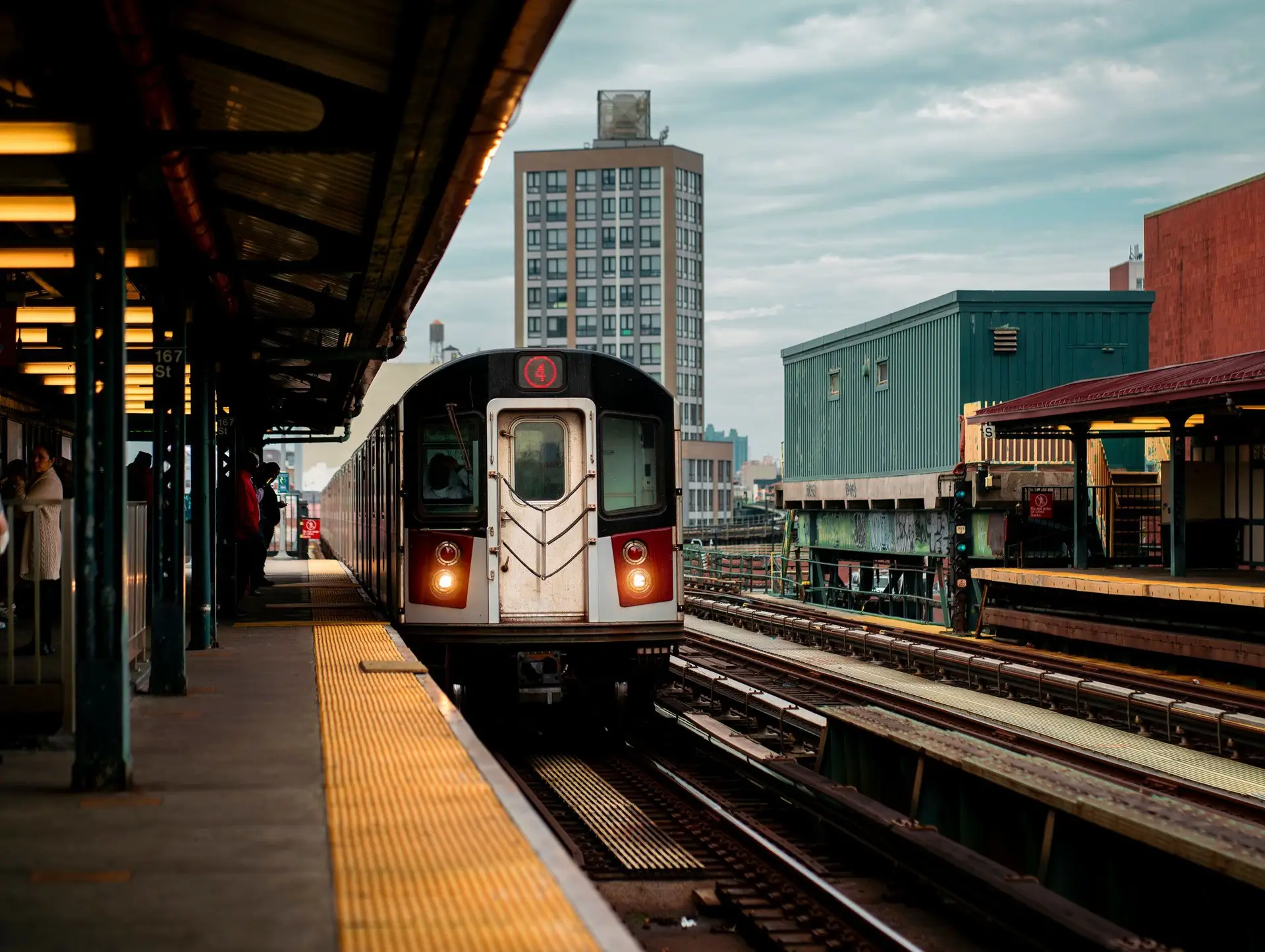 Se déplacer aux États-Unis : voiture, avion, train ou bus ?