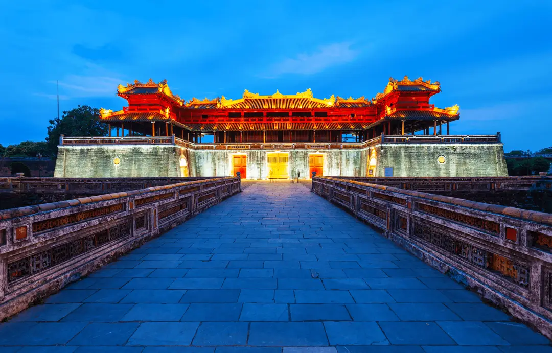 Vietnam - Canva - Imperial city by night - Hué  Day 8.png
