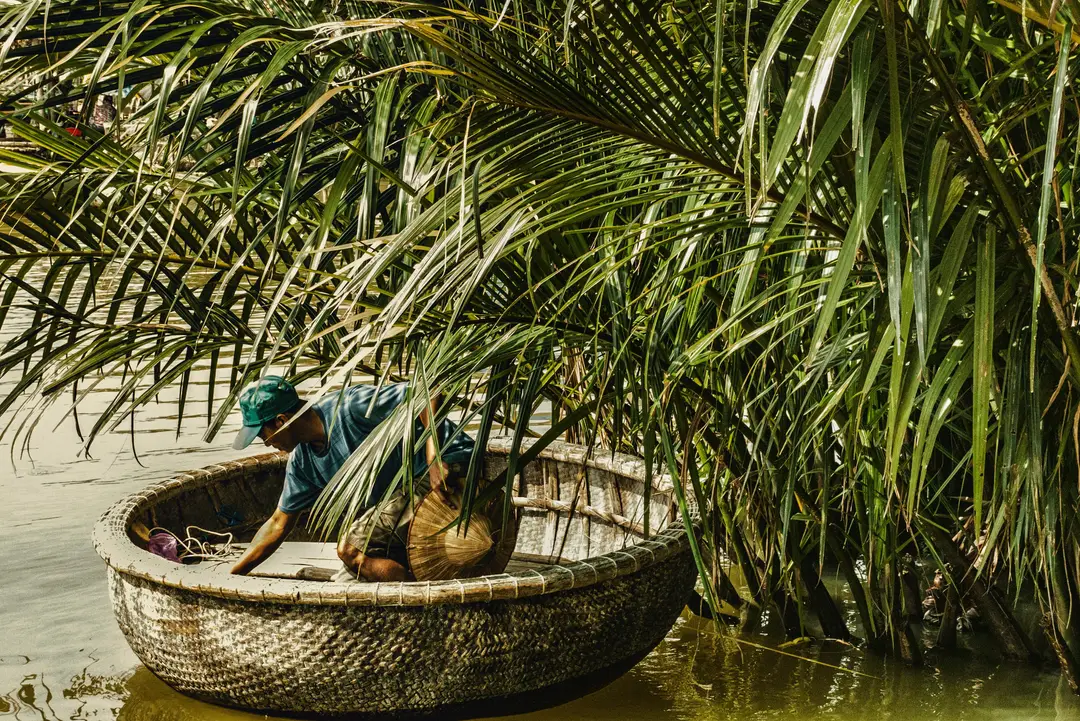 Vietnam boat river Hoi An -unsplash.jpg