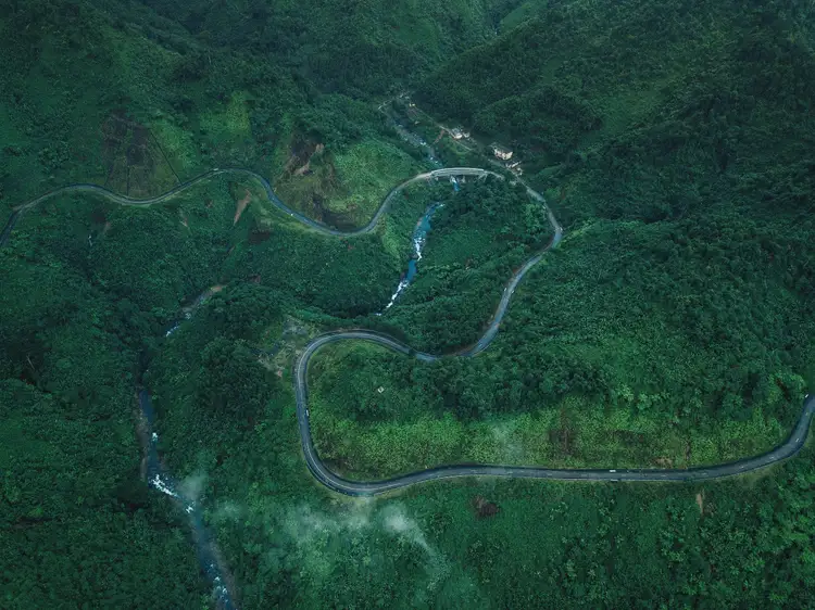La route des nuages au Vietnam, vue du ciel