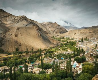 Lamayuru au Ladakh avec une agence locale