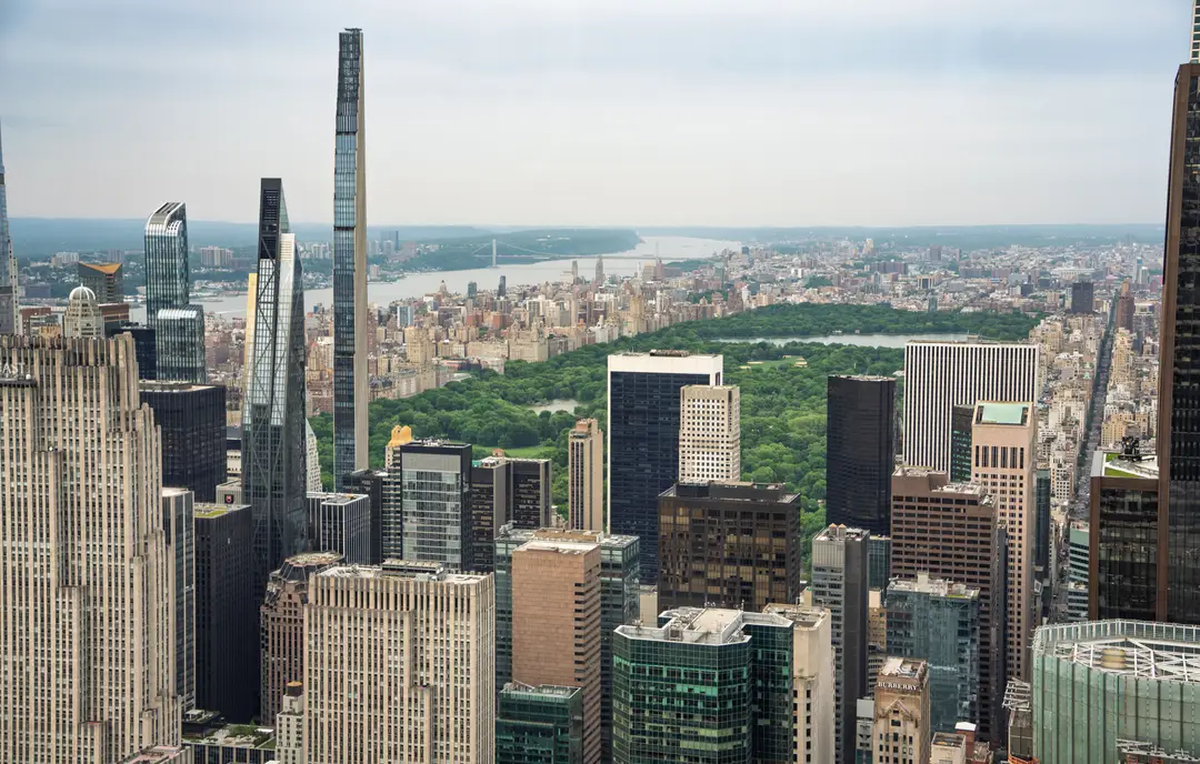 Midtown Manhattan avec Central Park et les gratte-ciel de New York