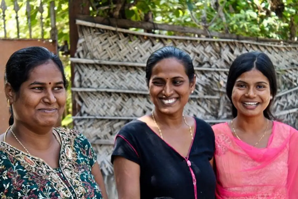 Singhalesische Frauen in Sri Lanka 
