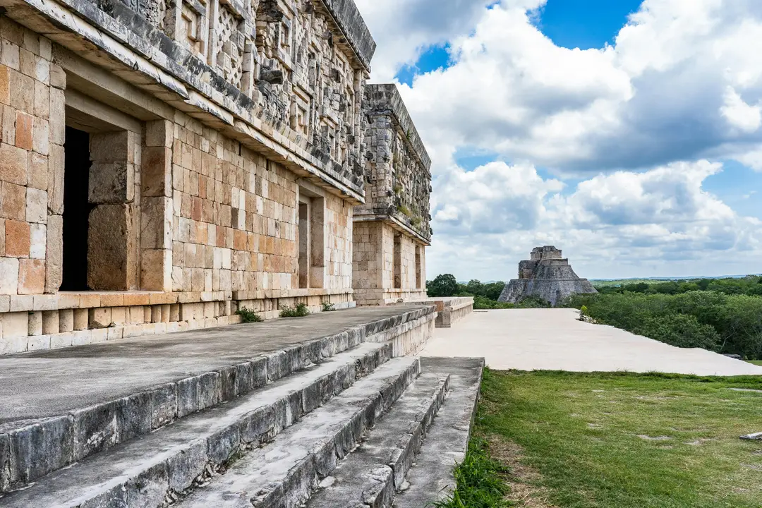 anciennes ruines mayas à Uxmal