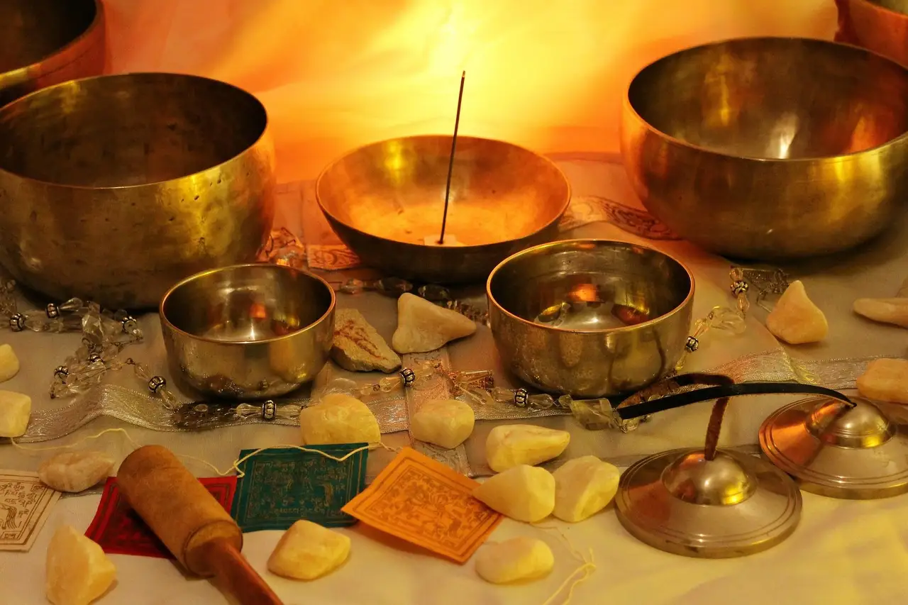 Séance de sound healing à Katmandou 