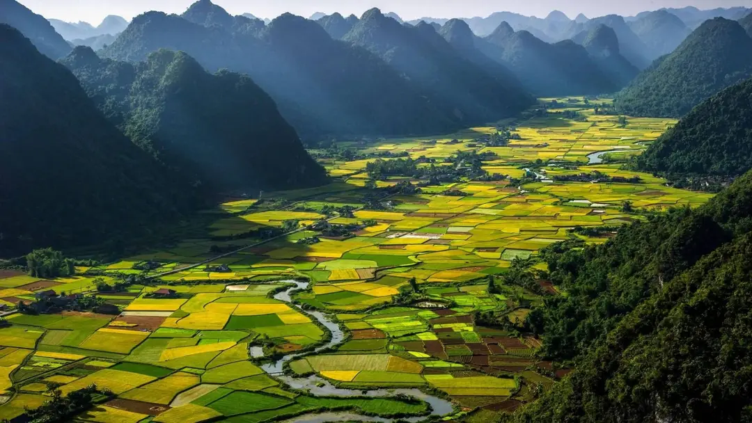 beautiful-vietnam-valley-leyui6dqoyfsf1ug.jpg