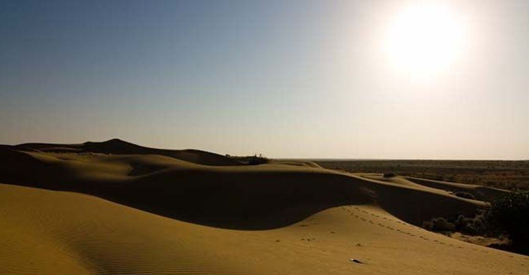 Travel in Asia - Sand dunes in the Thar Desert, Rajasthan, India