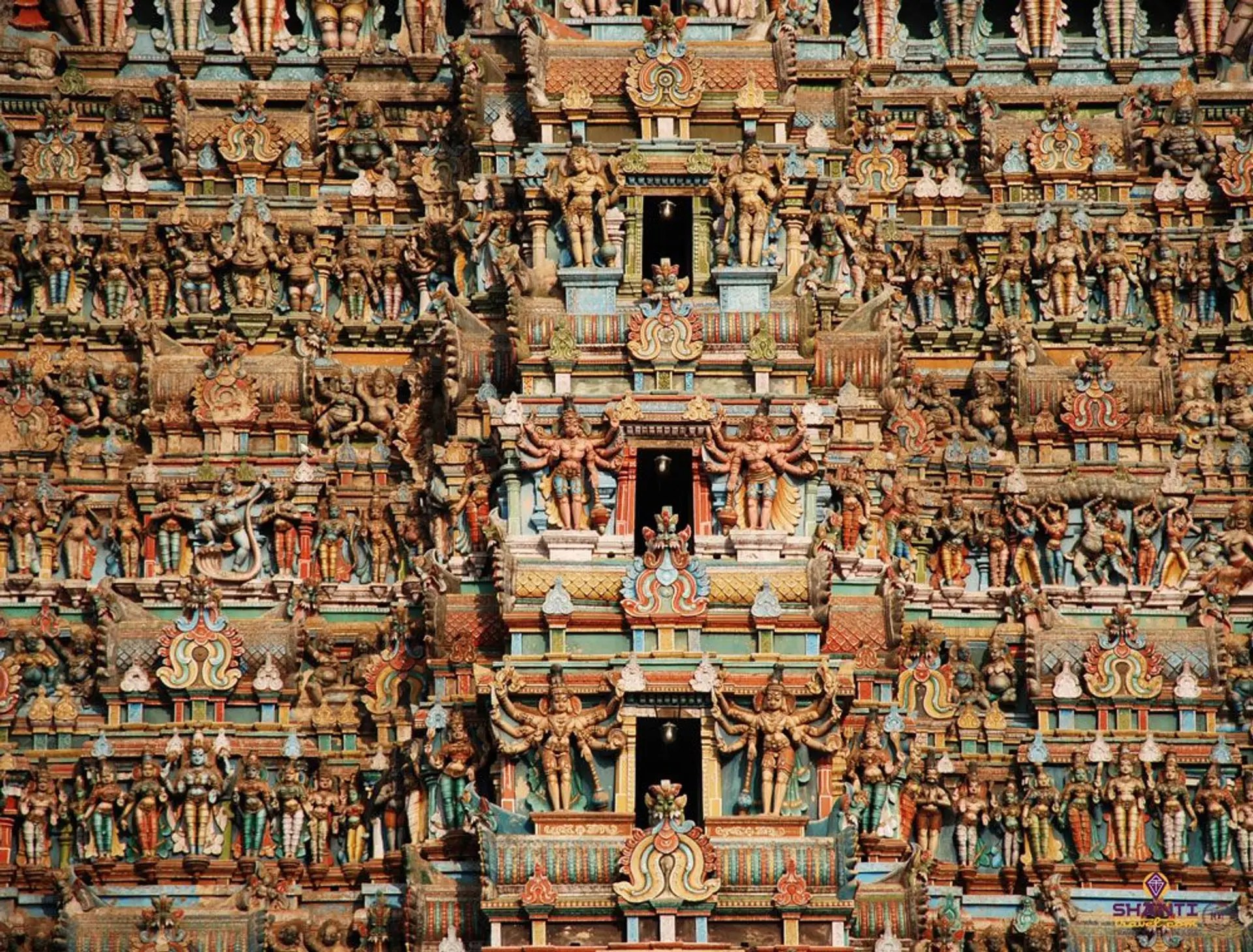 Travel in Asia - Intricately detailed carvings on Meenakshi Amman Temple in Madurai, Tamil Nadu, India