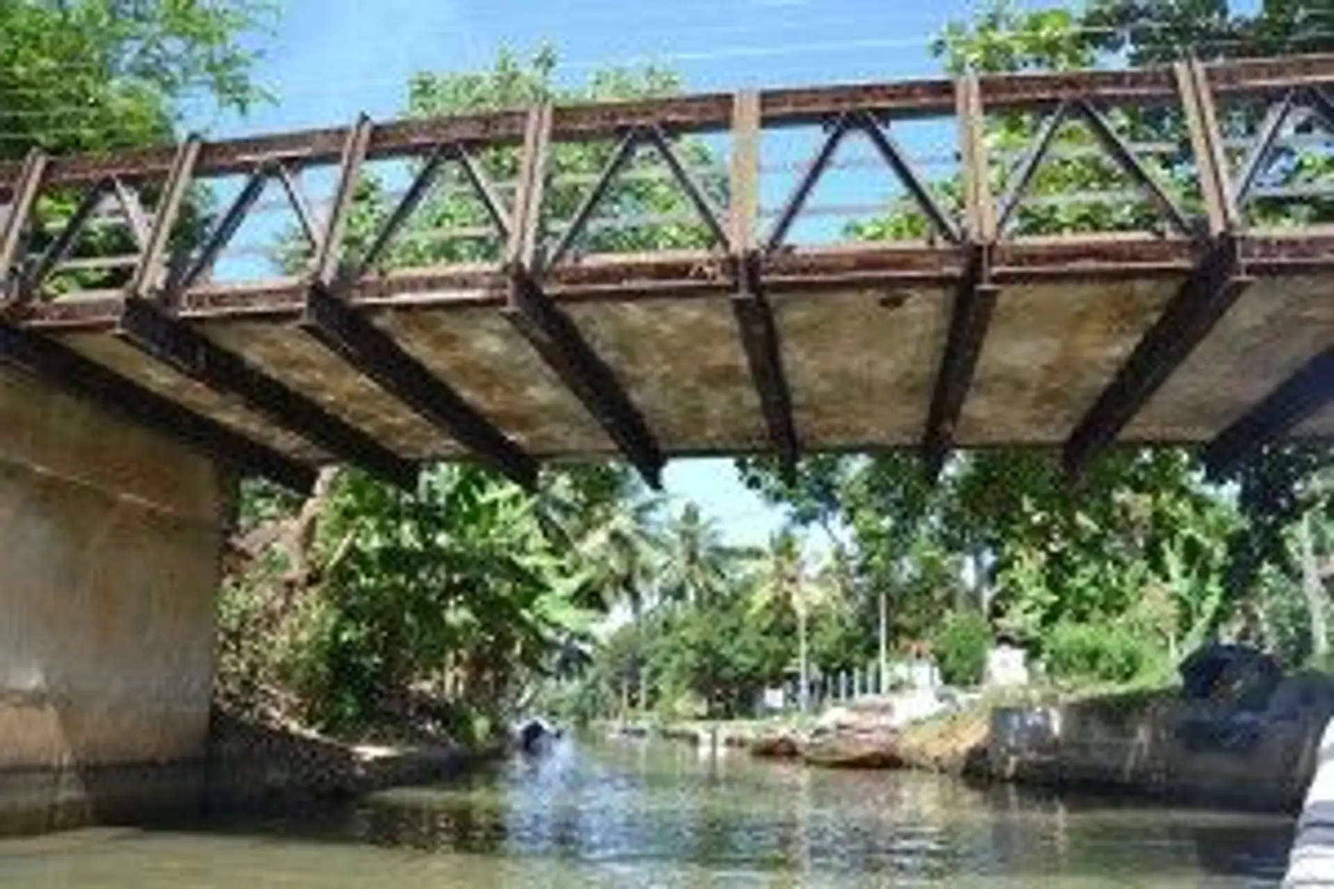balade-au-fil-de-leau-sur-le-canal-hollandais-de-negombo.htm