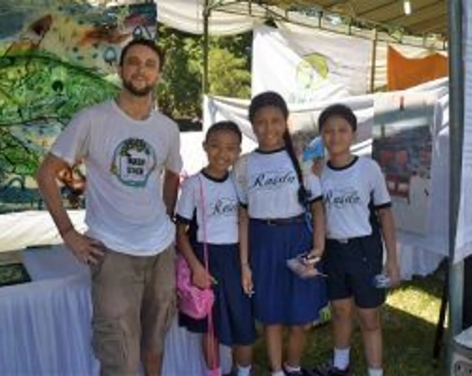 entretien-photographe-activiste-julien-goalabre-bali.htm