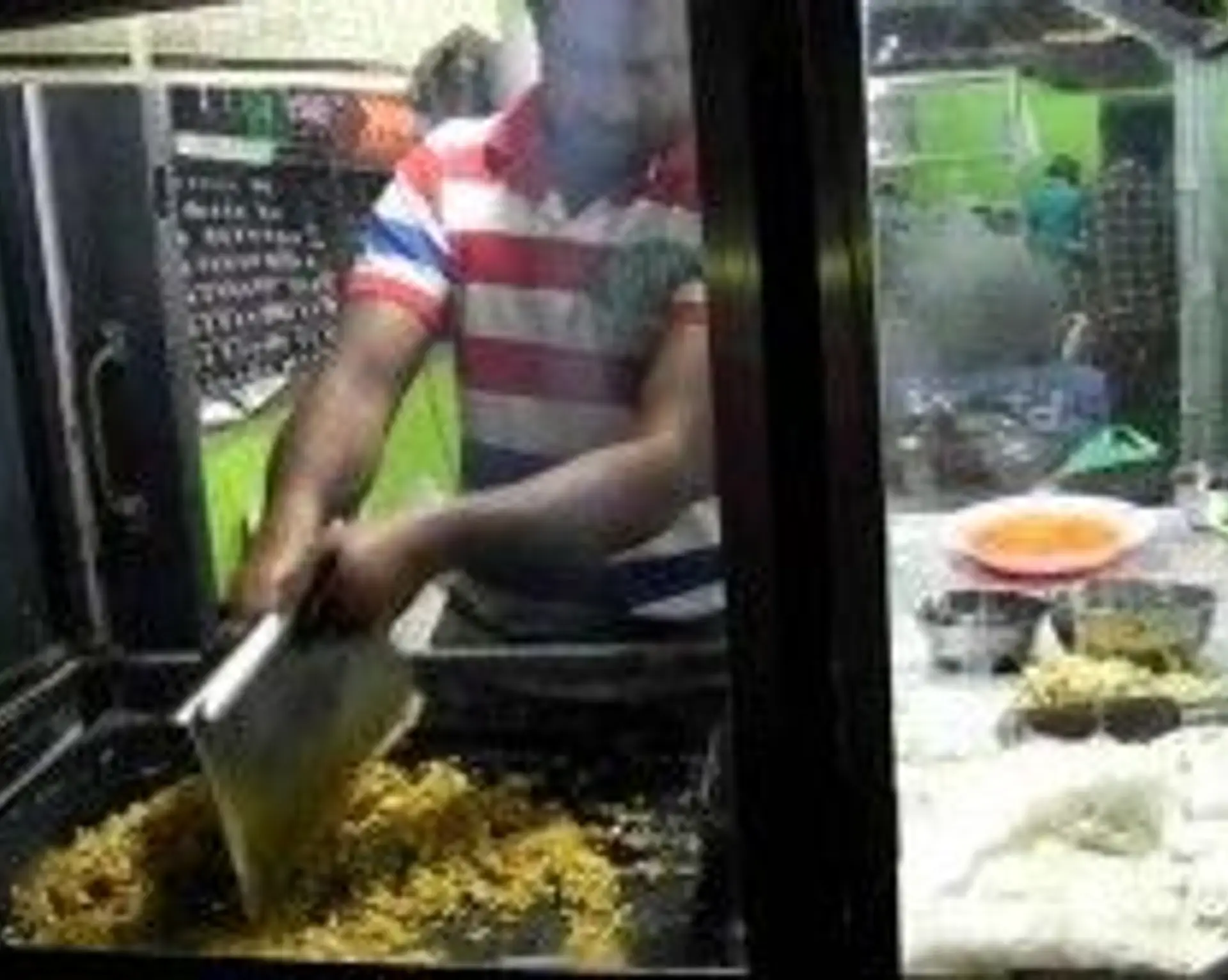 kotthu-roti-das-bevorzugte-hauptgericht-der-touristen-sri-lanka.htm