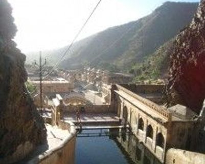 le-temple-galta-jaipur-sandales-neuves-et-singes-chapardeurs.htm