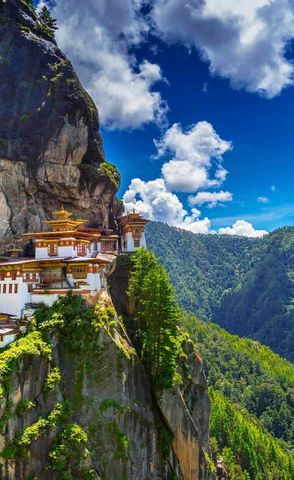 Travel in Asia - Tiger's Nest cliffside monastery in Bhutan