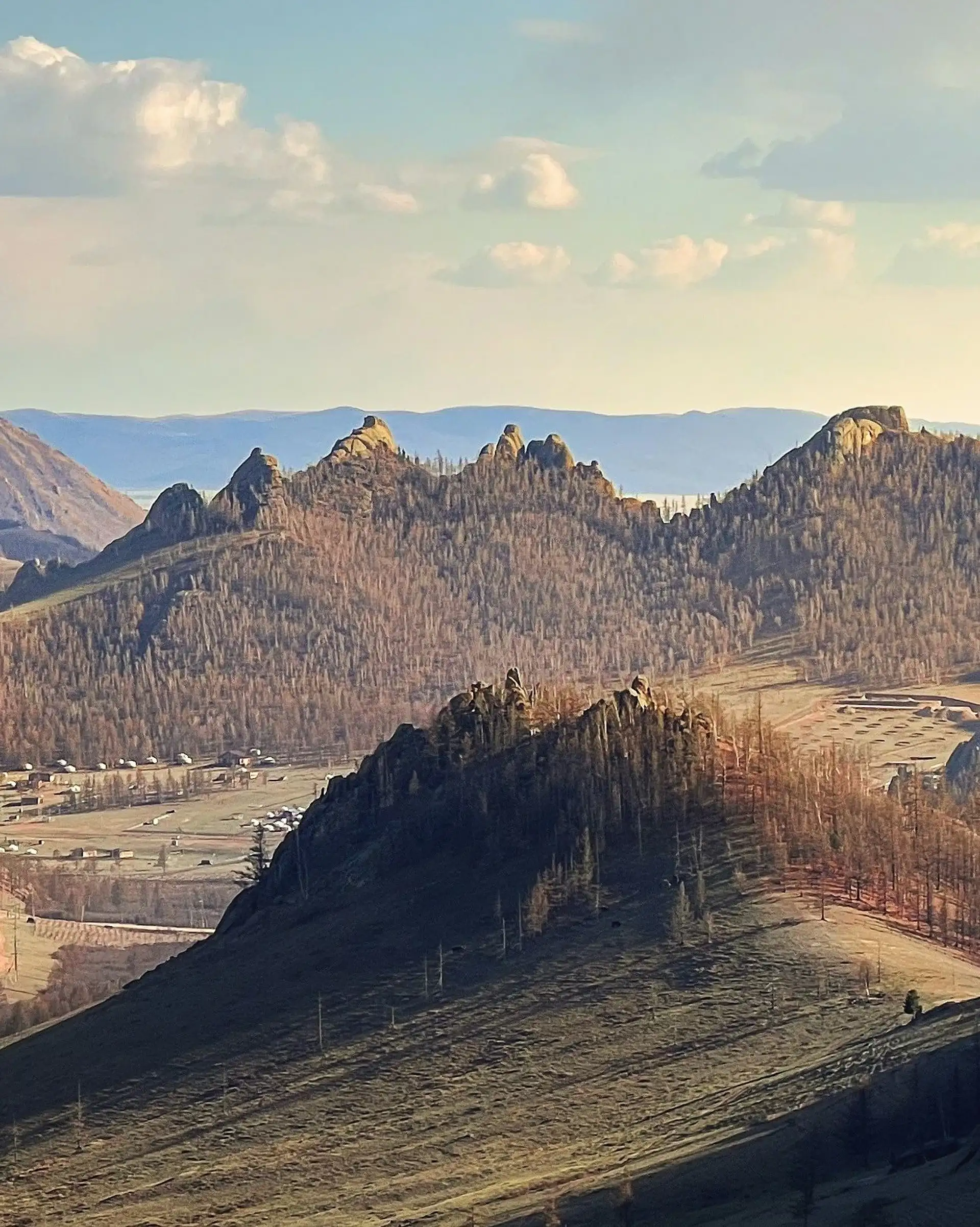 Sommets granitiques et vallées boisées du parc national de Gorkhi-Terelj
