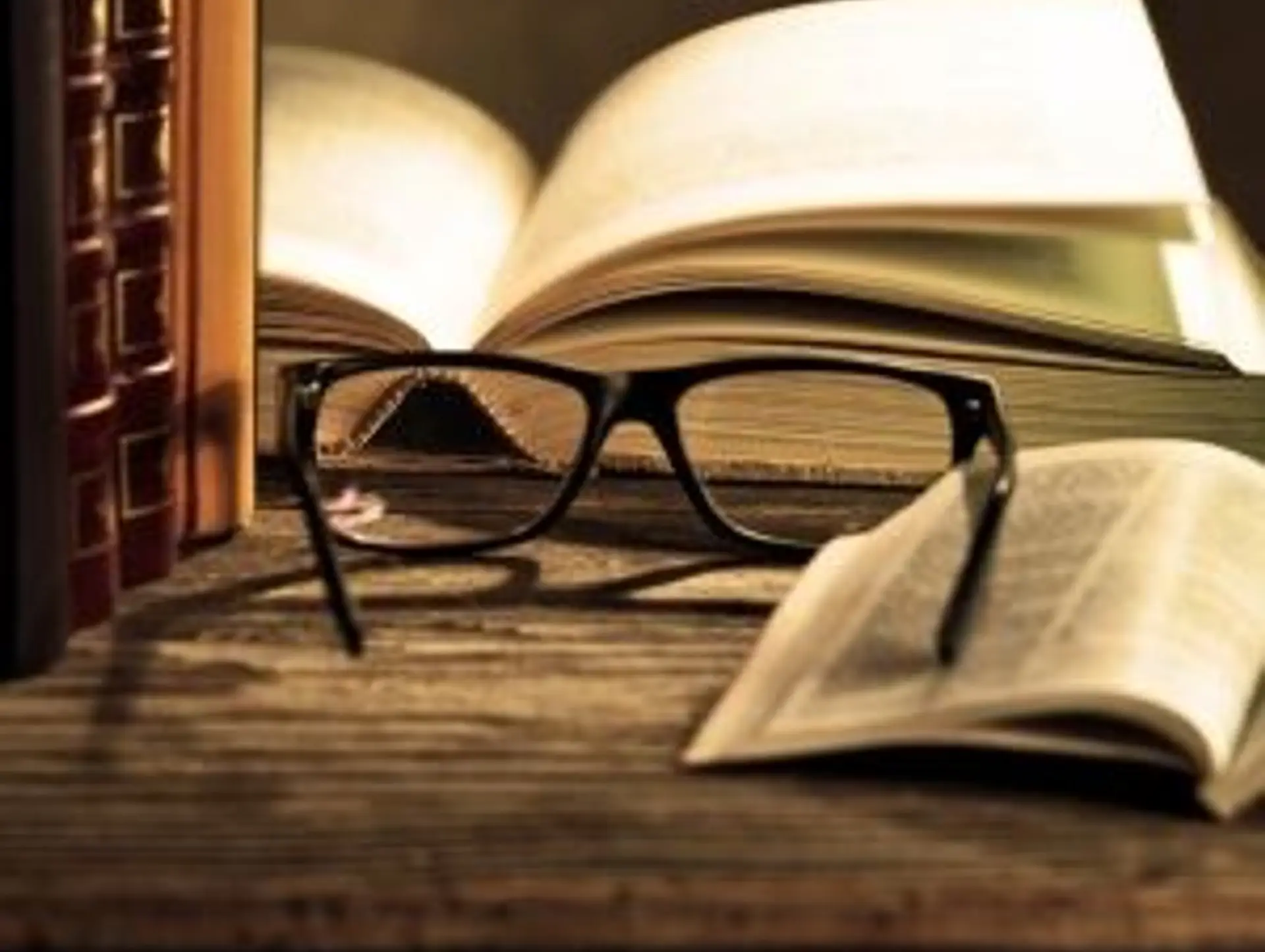 Books About Myanmar: What to Read Before Your Trip