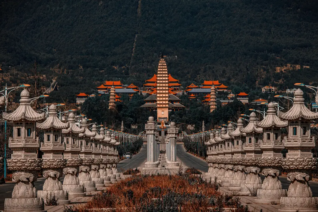 guide-chine-regions-2-shanti-travel.jpg