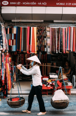 Voyage en Asie — Panoramique des vallées désertiques et sommets himalayens du Ladakh, immersion trekking conçue avec notre expertise locale — Shanti Travel