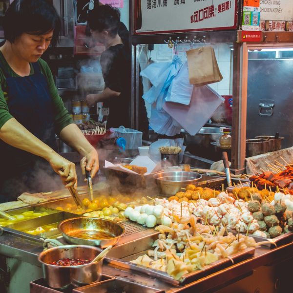 Stand de street food à Hong Kong