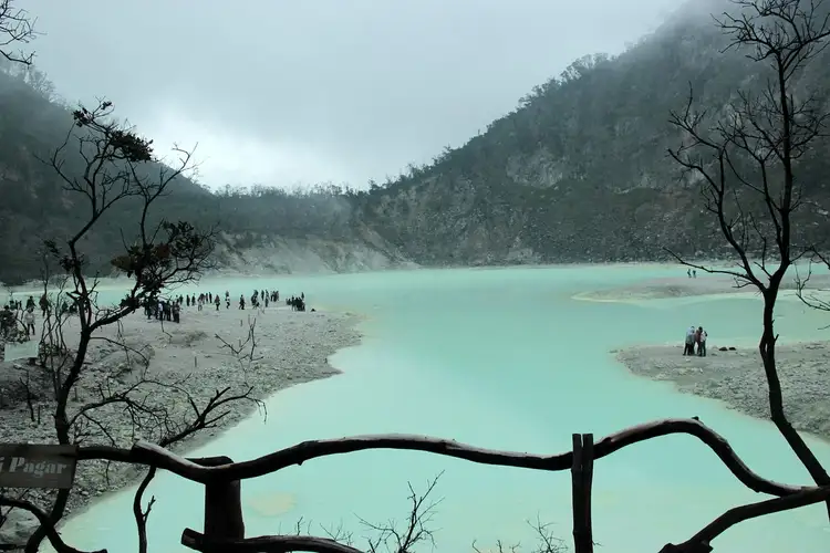 Lac Kawah Putih à Java