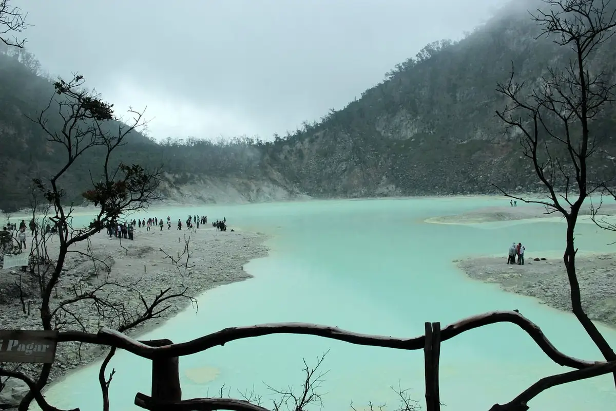 Lac Kawah Putih à Java