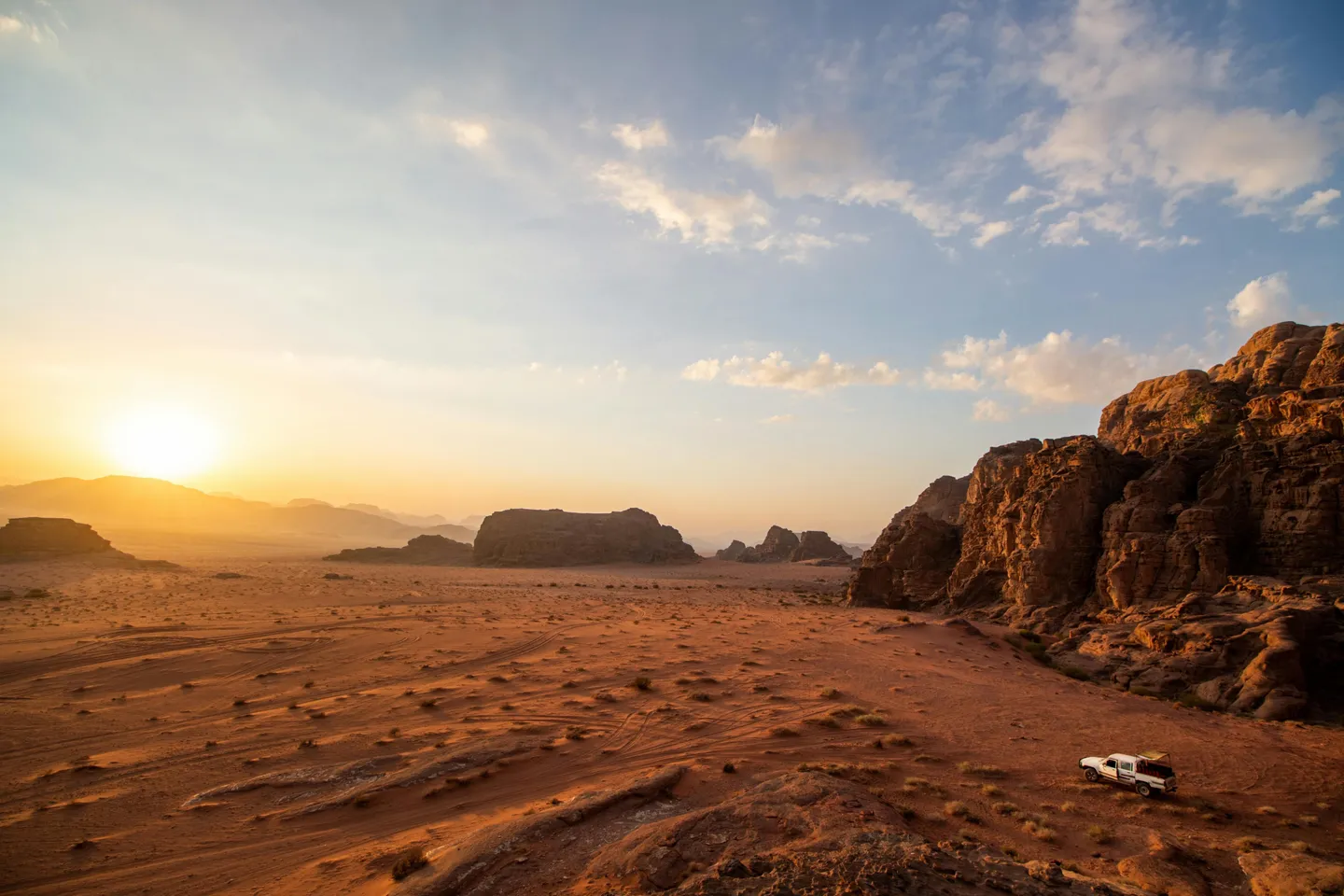 Coucher de soleil dans le désert de Wadi Rum