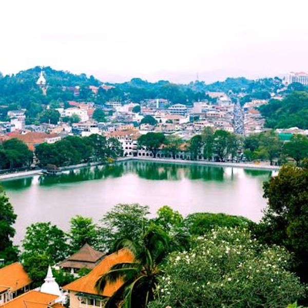 Ankunft in kandy in sri lanka