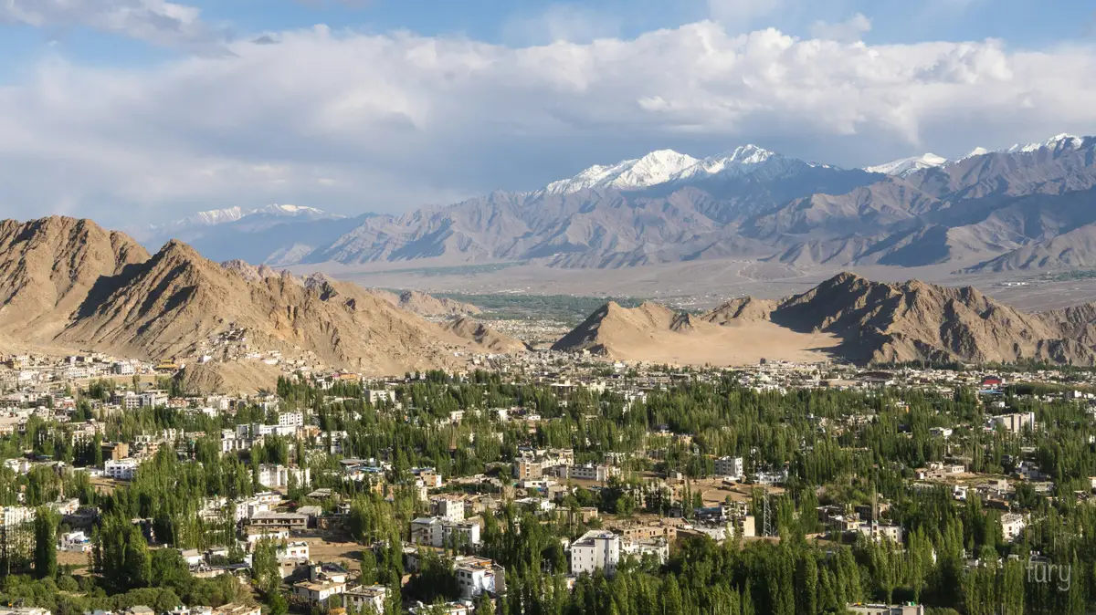 Vue de Leh au Ladakh avec Shanti Travel