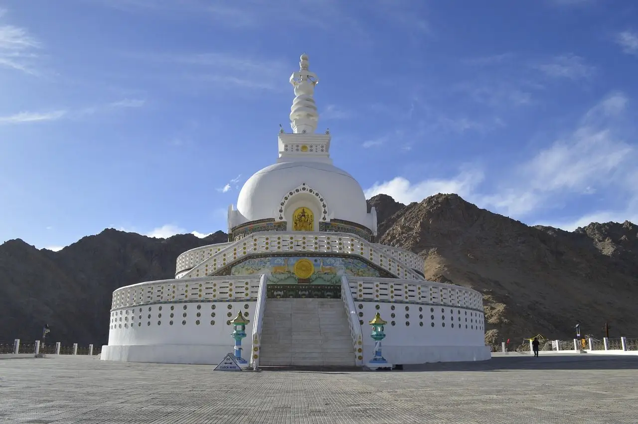 shanti stupa leh ladakh 