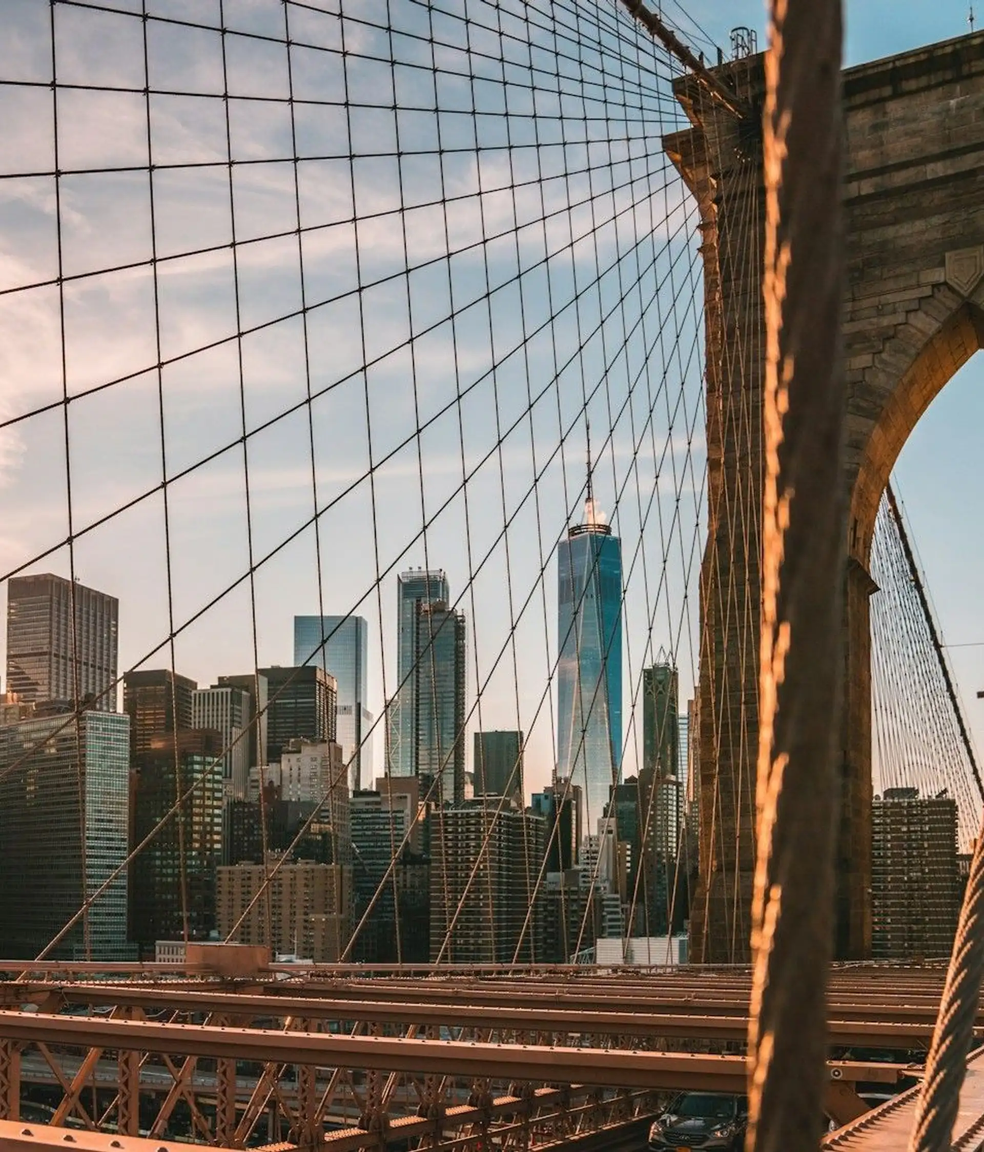 Point de vue depuis le pont de Brooklyn à New-York dans l'est américain