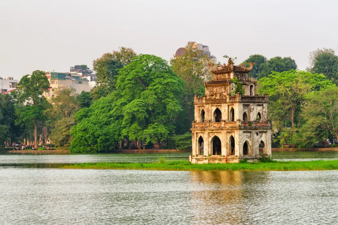 vietnam-hanoi-hoan-kiem.jpg