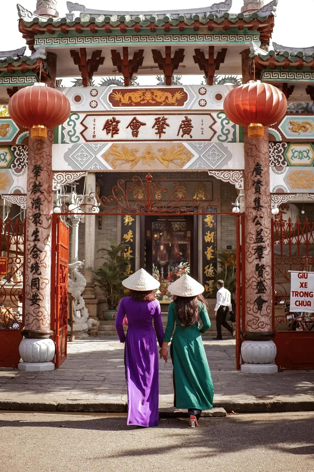 pagoda-7426564_1920.jpg