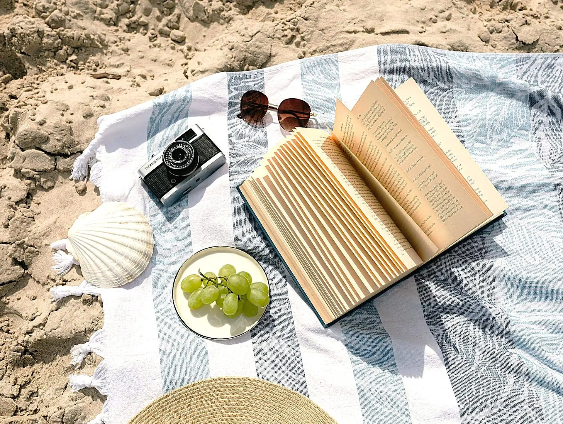 What to Read and Watch Before Your Trip to the Philippines