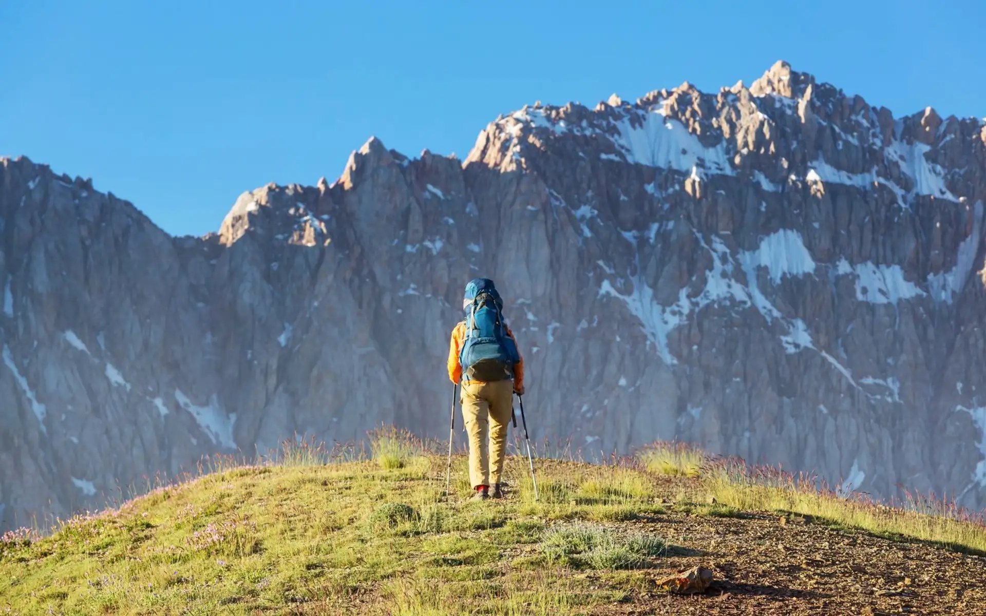 trek-sommet-monts-fanskies
