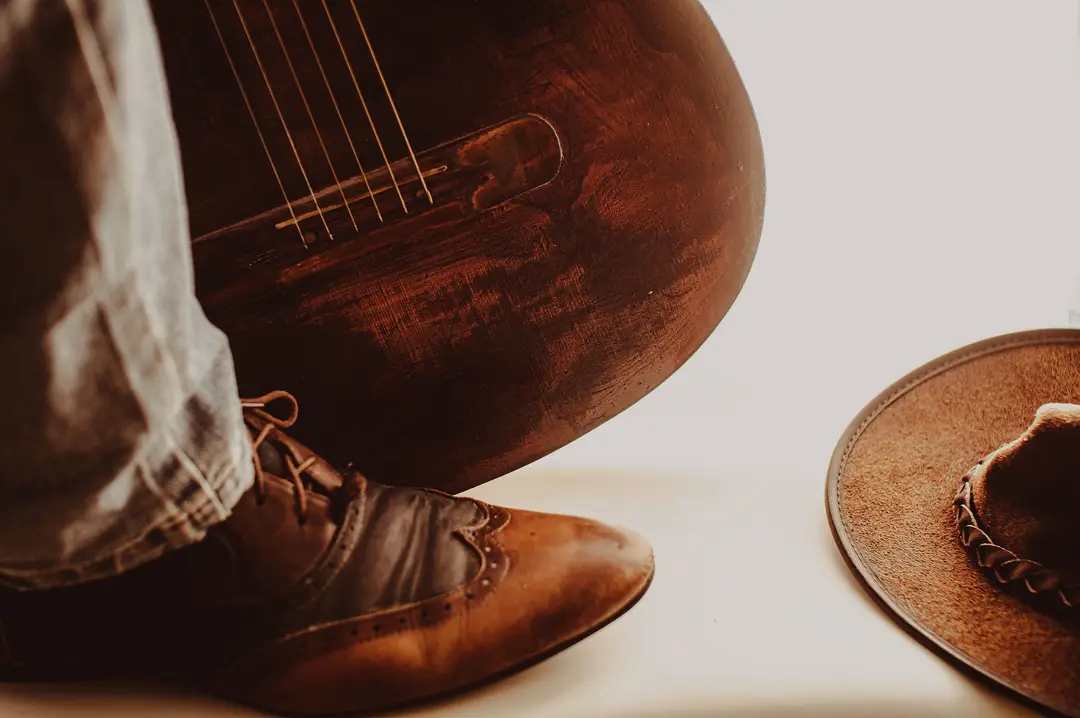 Guitare utilisée pour une immersion dans la musique country