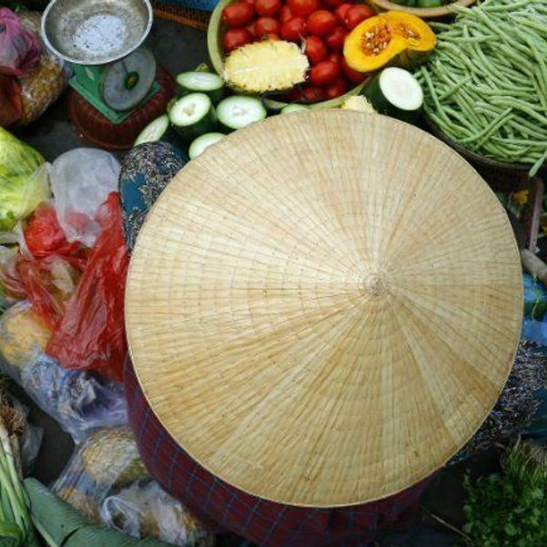 Besuch eines schwimmenden Markts in Vietnam