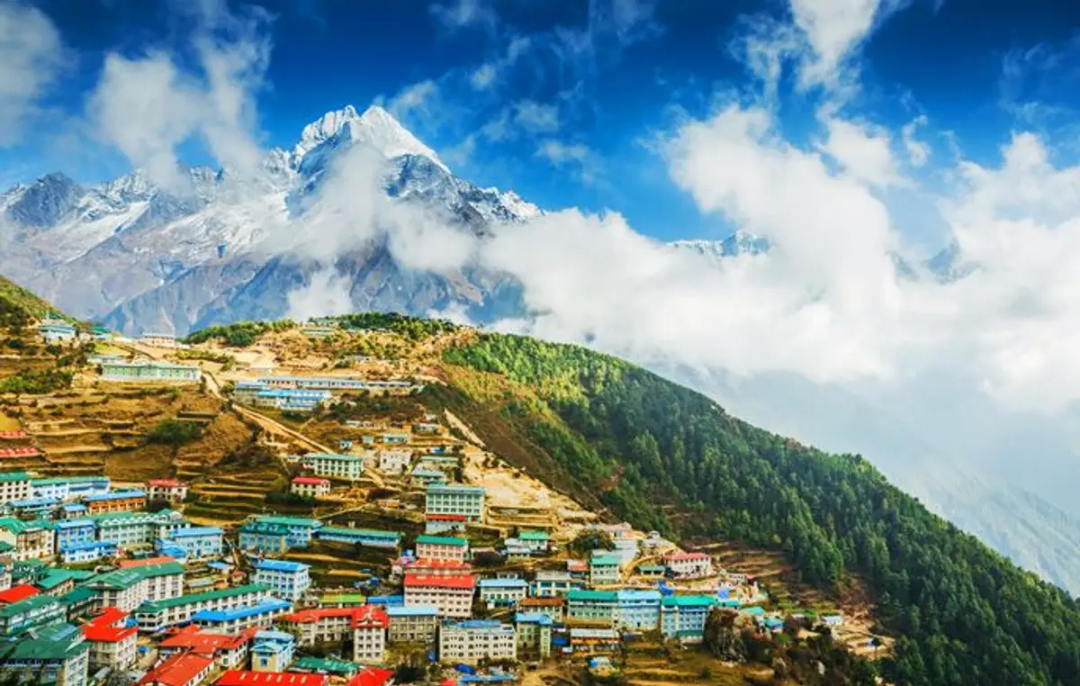 the-high-passes-of-the-everest