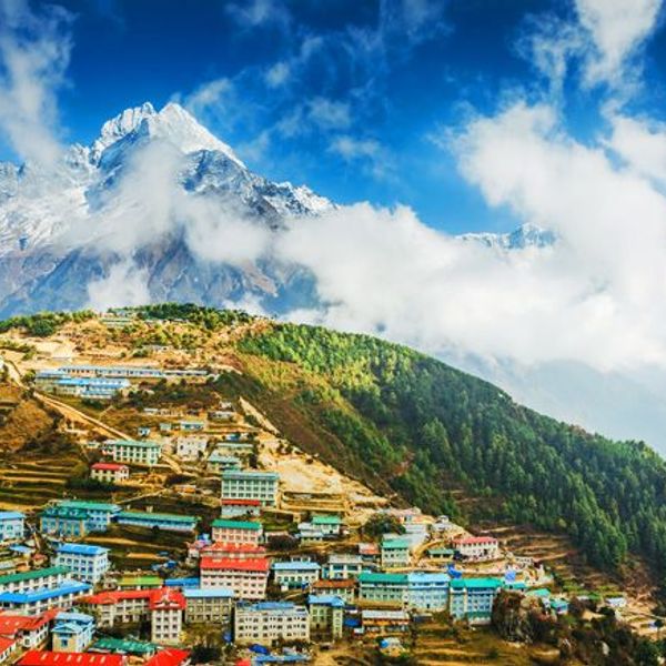 the-high-passes-of-the-everest