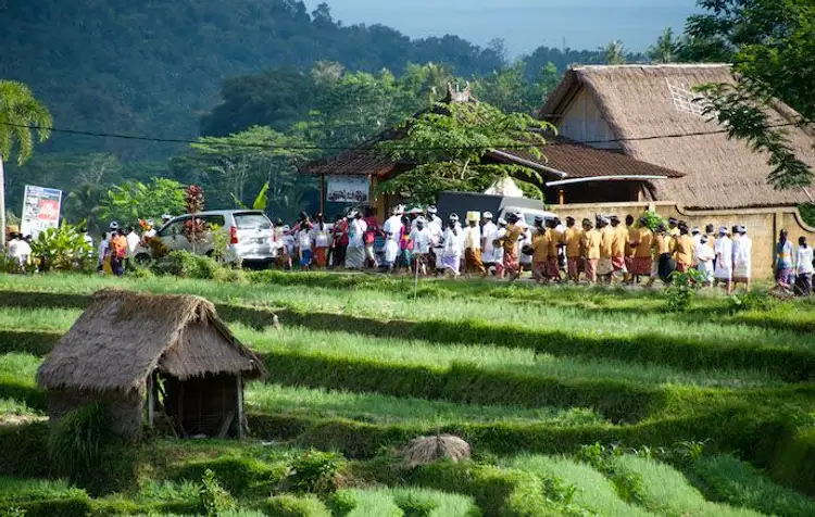 sidemen-weekend-break