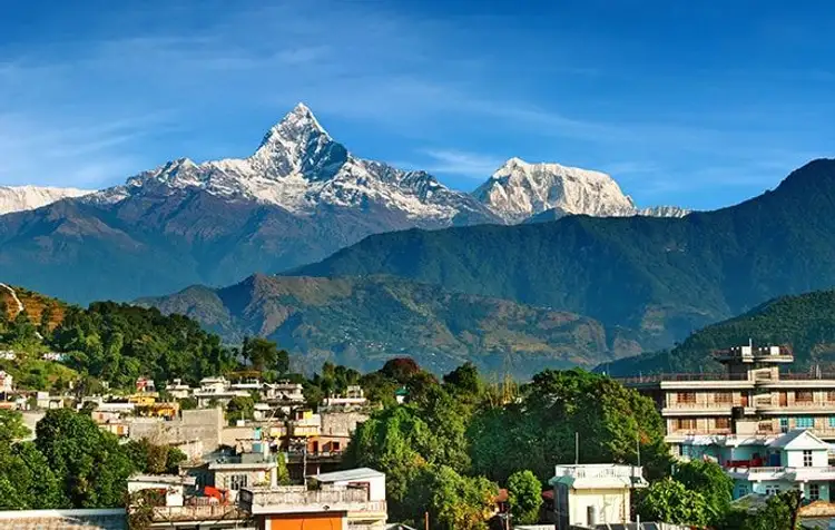 family-trip-to-nepal