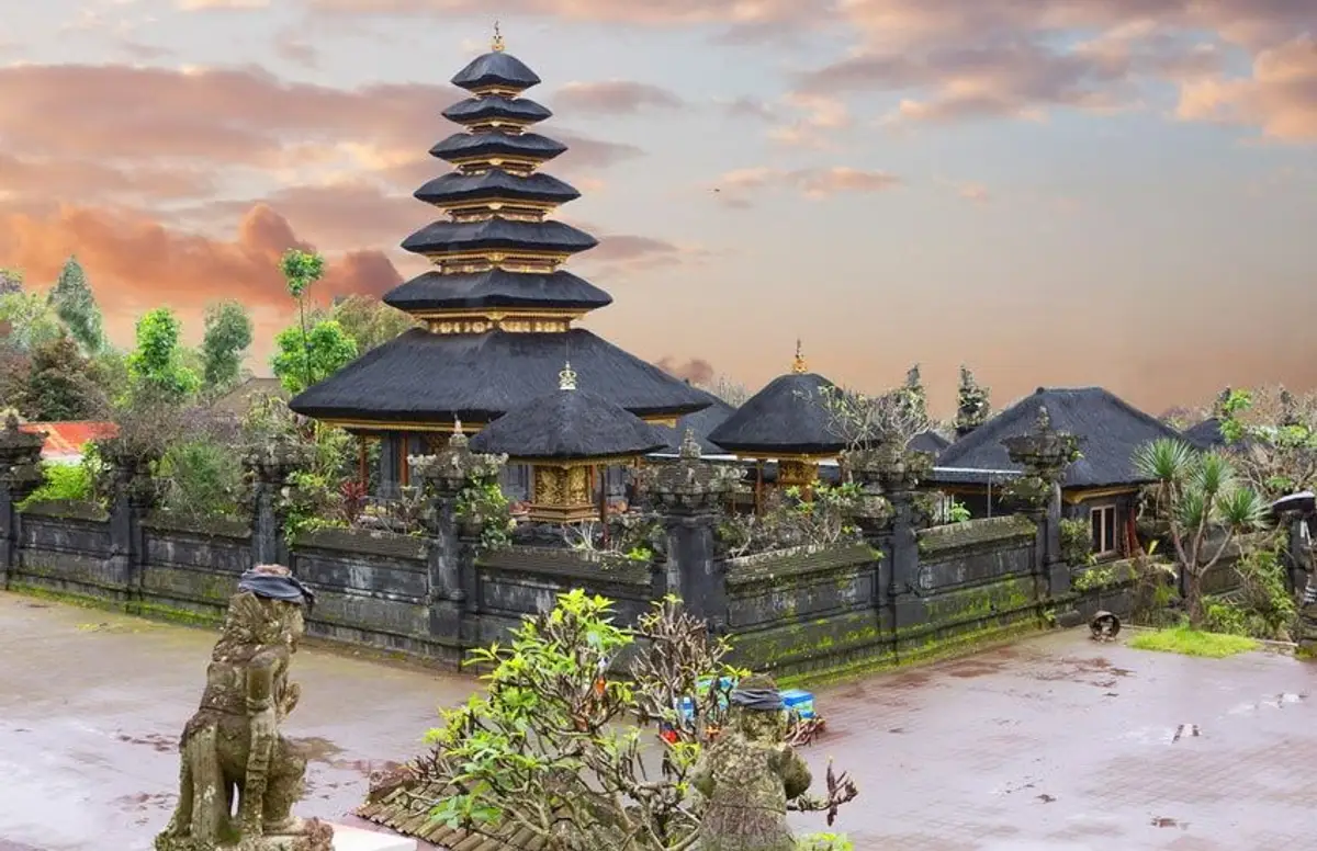 rice-fields-of-bali-to-komodo-dragons