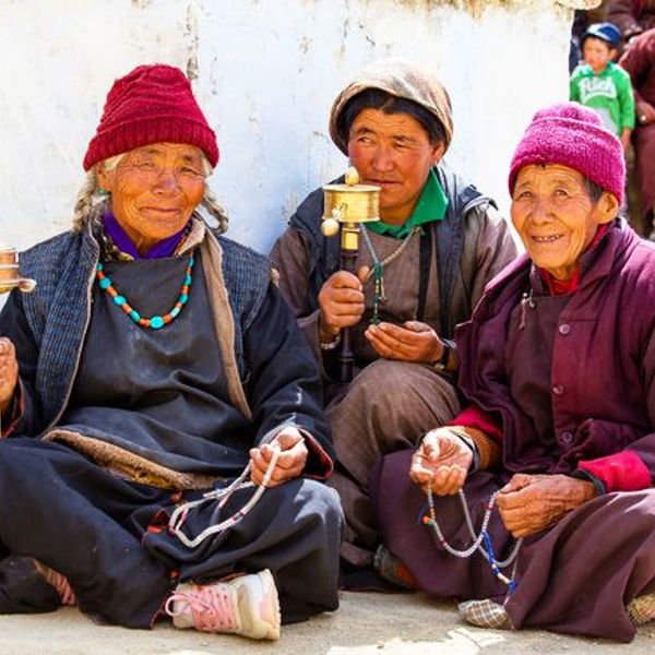 on-the-tracks-of-the-yeti