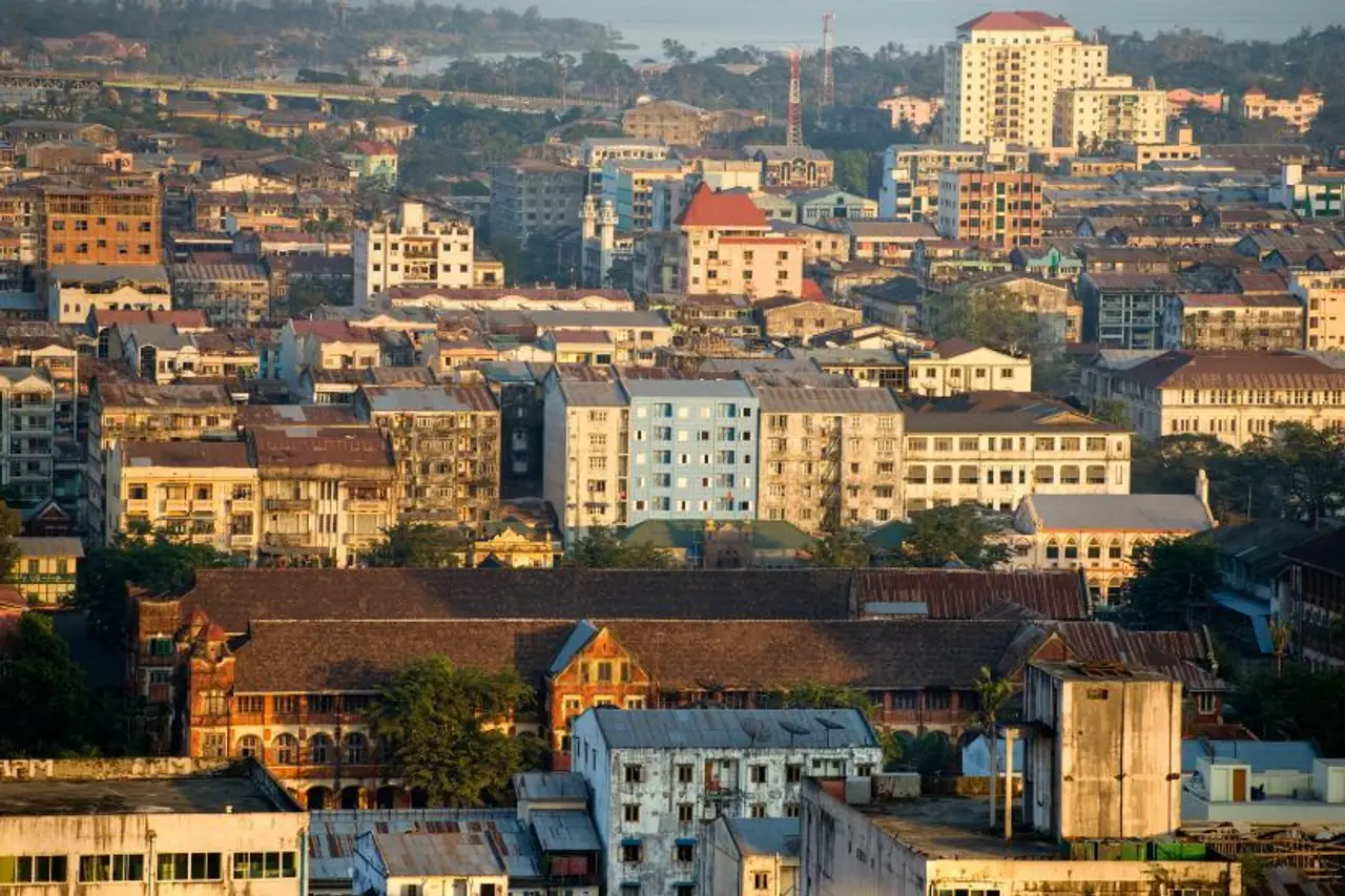 relics-and-treasures-of-burma