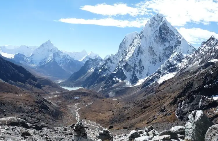 gokyo-and-the-everest-base-camp
