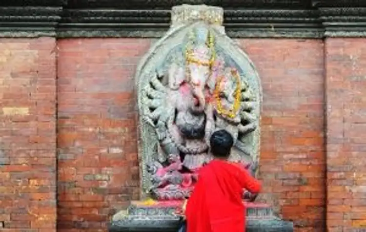 from-taj-mahal-to-kathmandu