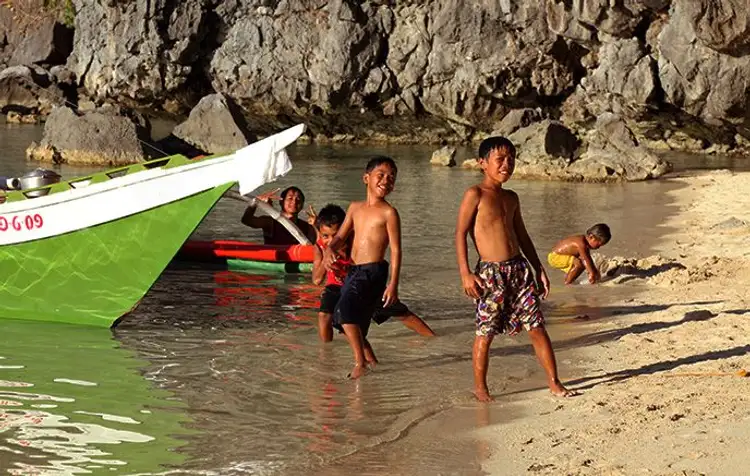 tropical-escape-to-palawan