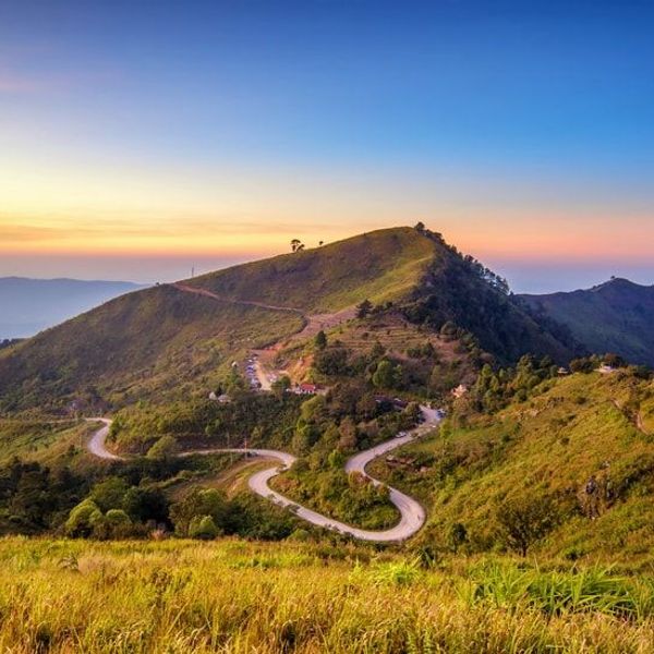 bangkok-femmes-girafes