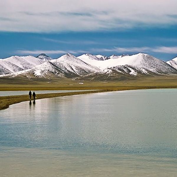 montagnes-monasteres-tibet-central